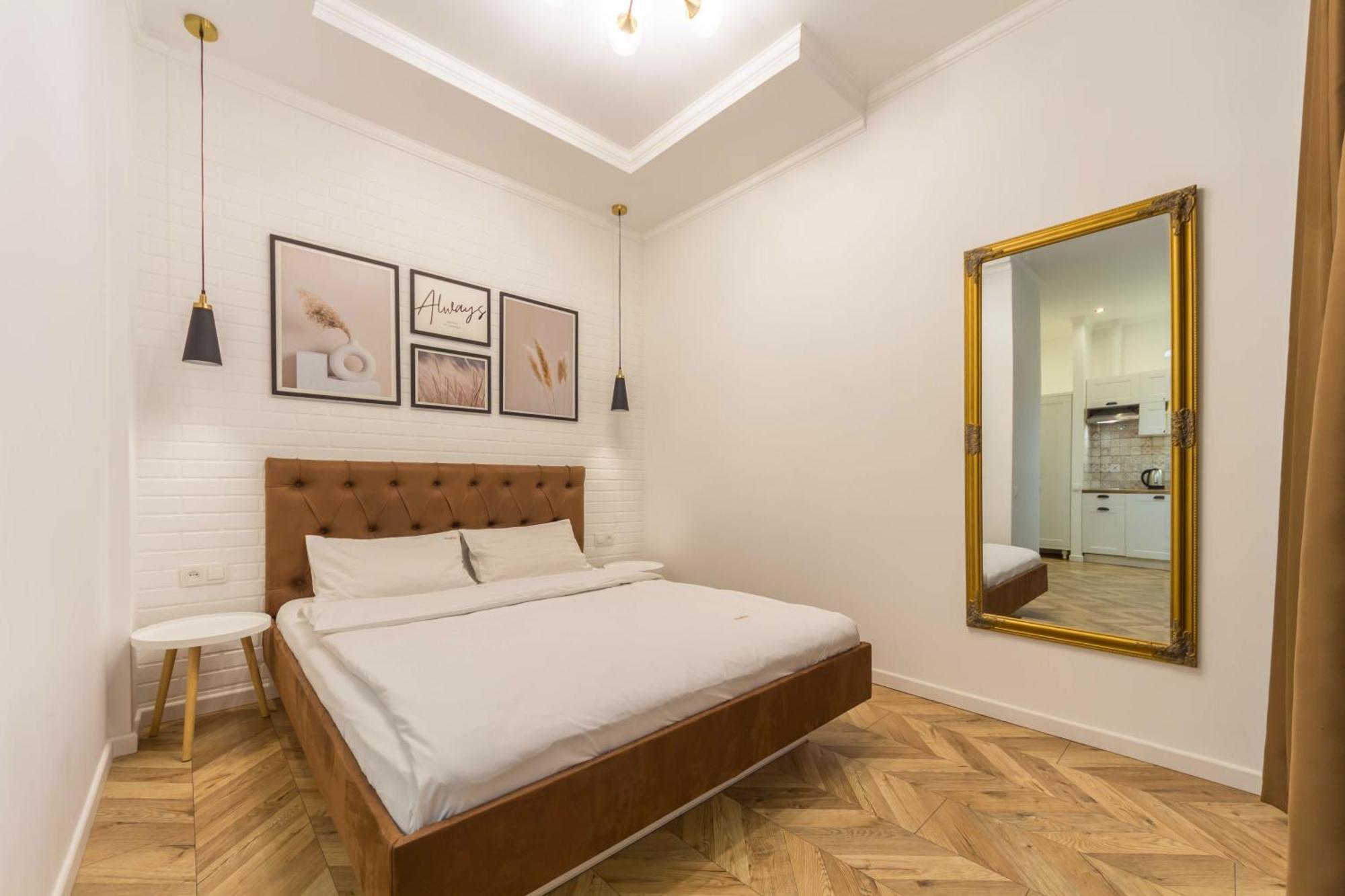 Self Check-In Apartments Kiev Ngoại thất bức ảnh