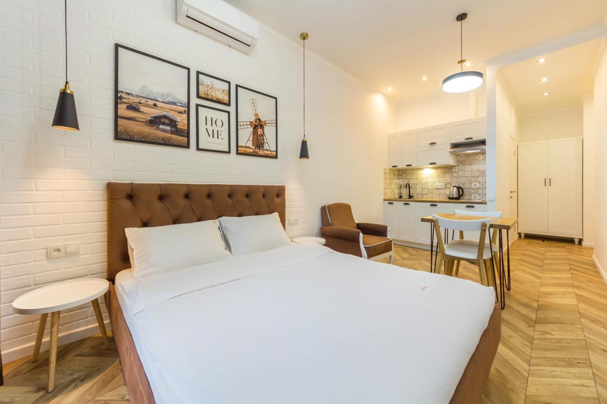 Self Check-In Apartments Kiev Ngoại thất bức ảnh