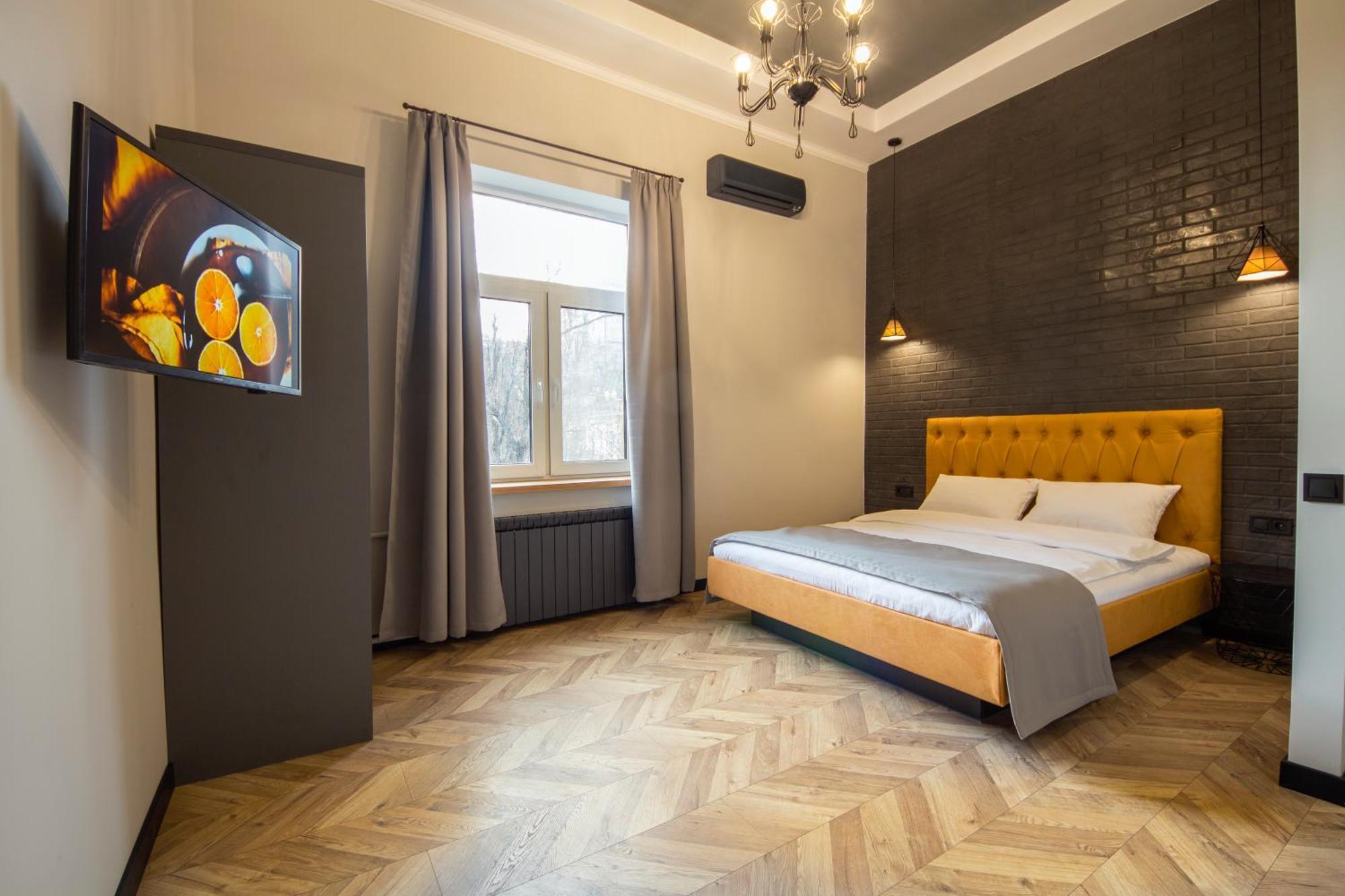 Self Check-In Apartments Kiev Ngoại thất bức ảnh