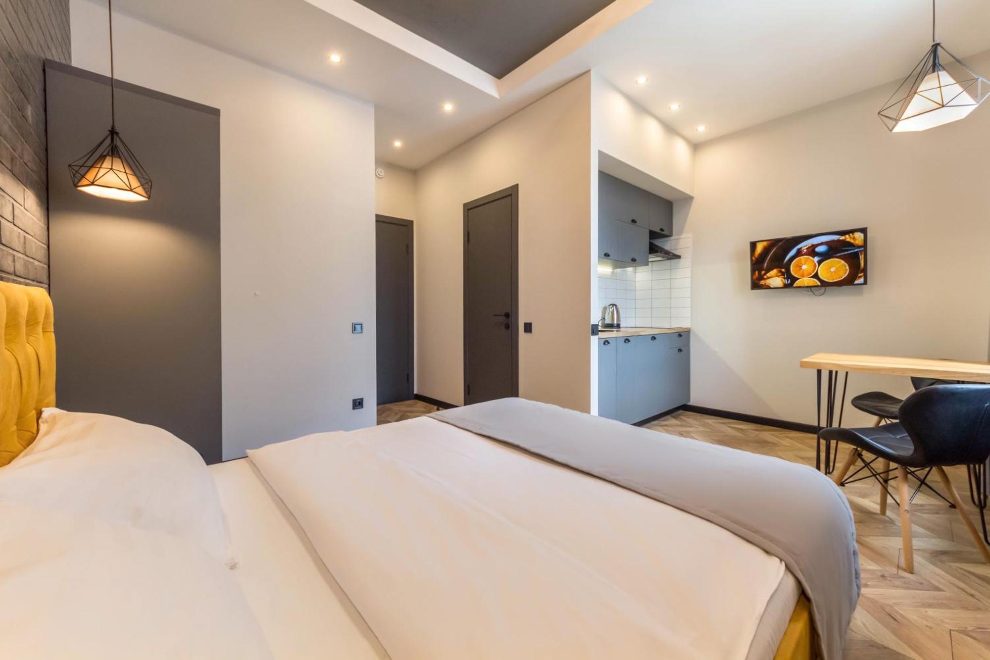 Self Check-In Apartments Kiev Ngoại thất bức ảnh