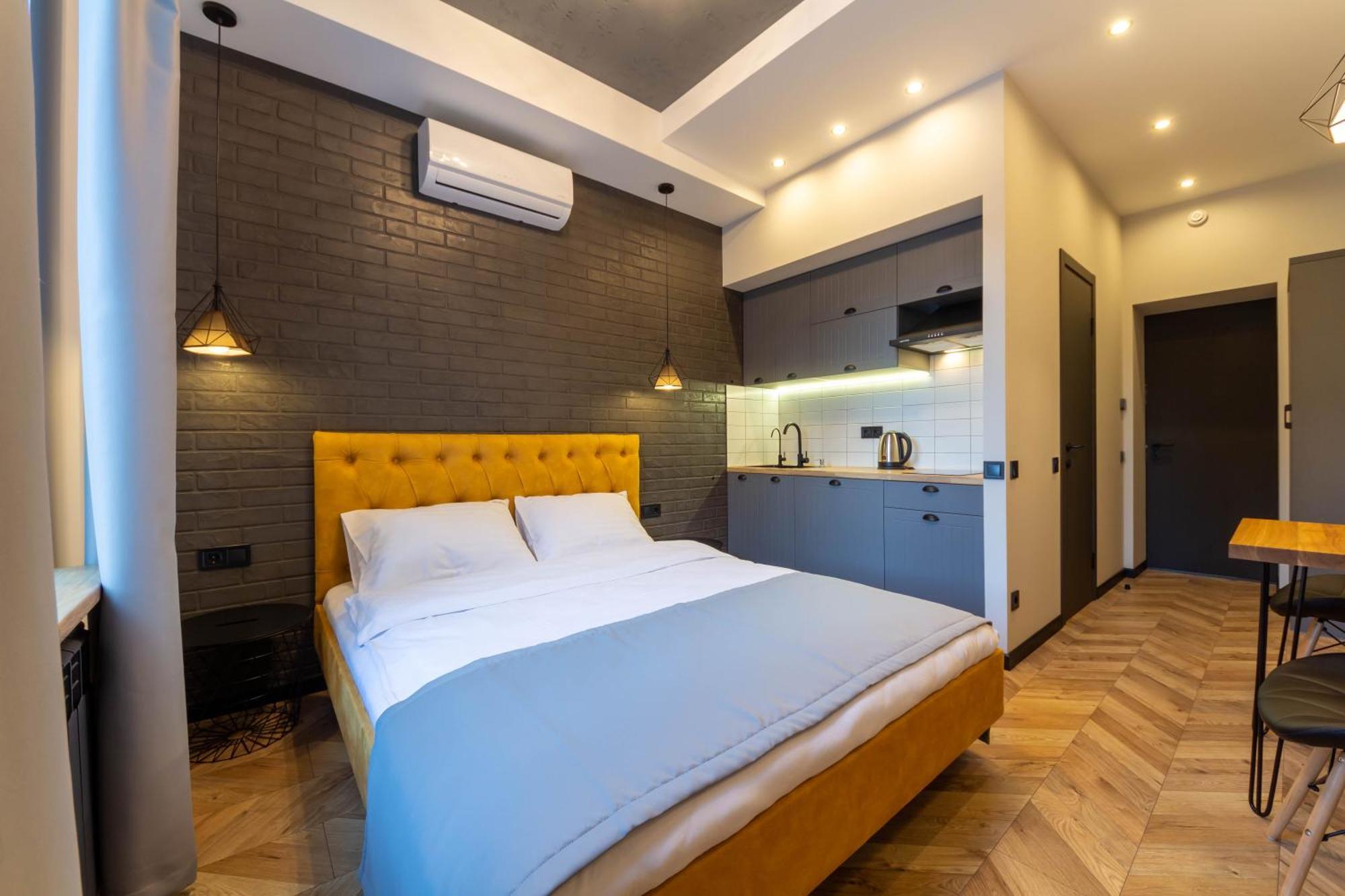Self Check-In Apartments Kiev Ngoại thất bức ảnh