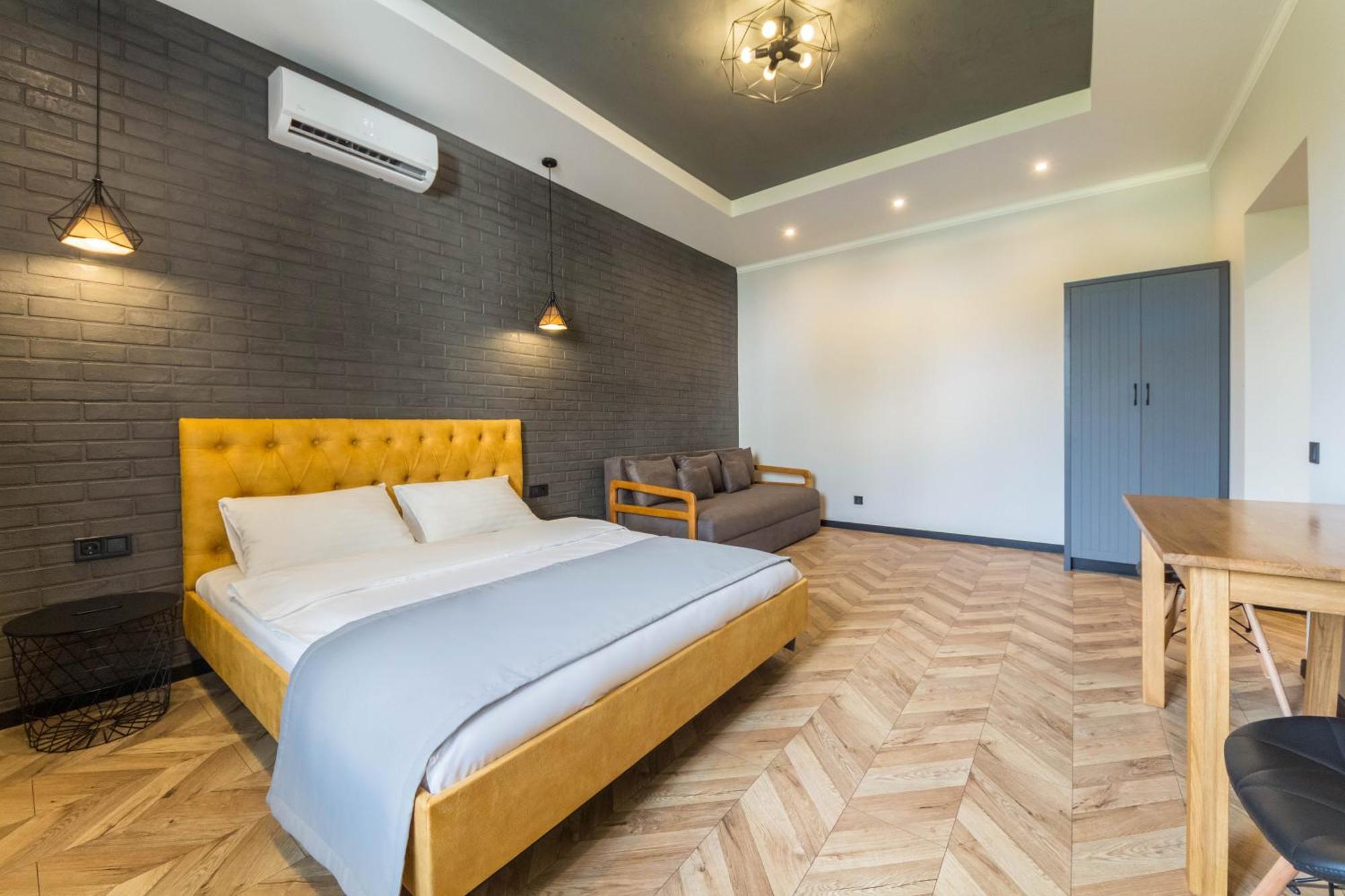 Self Check-In Apartments Kiev Ngoại thất bức ảnh