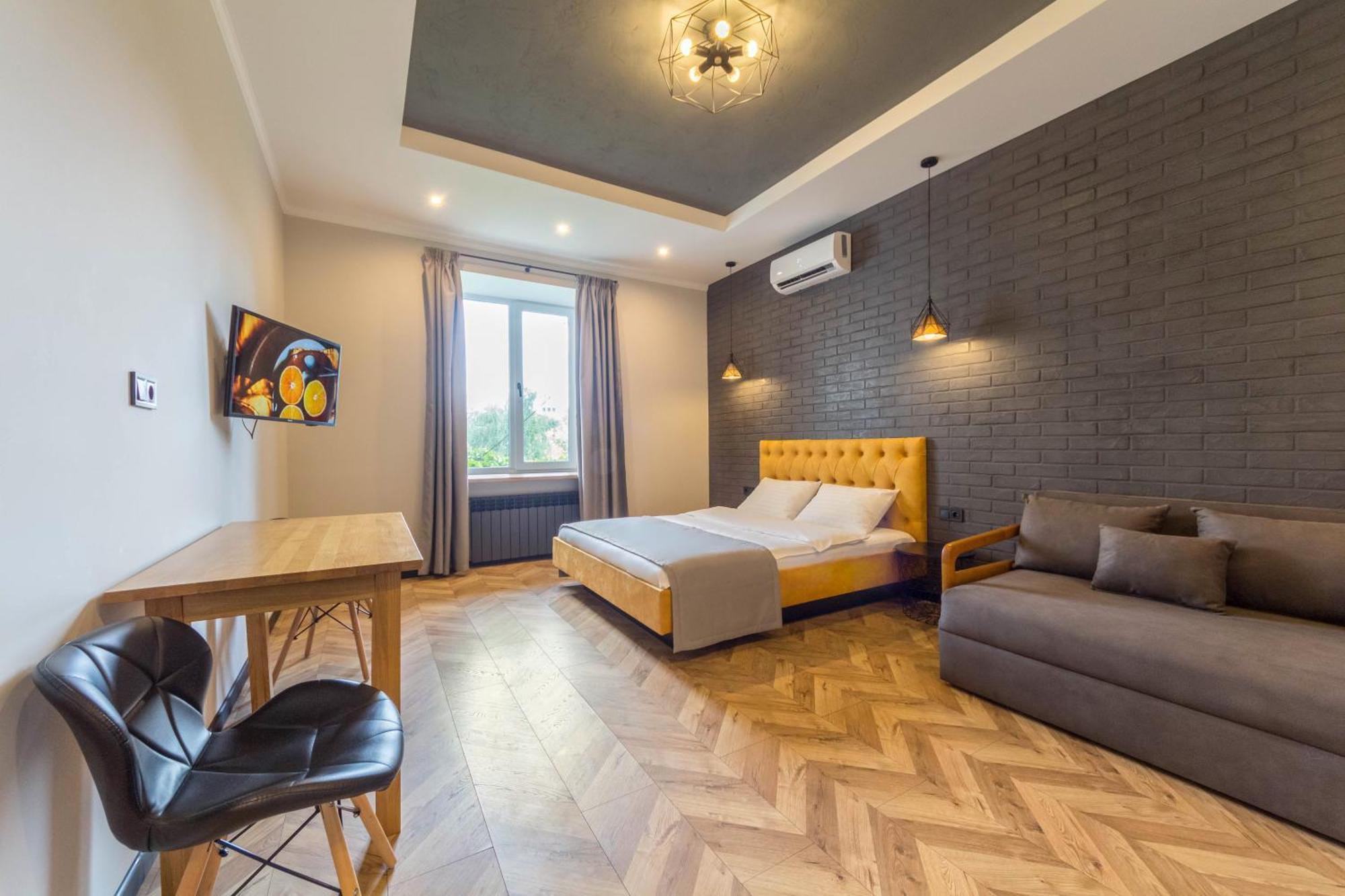 Self Check-In Apartments Kiev Ngoại thất bức ảnh