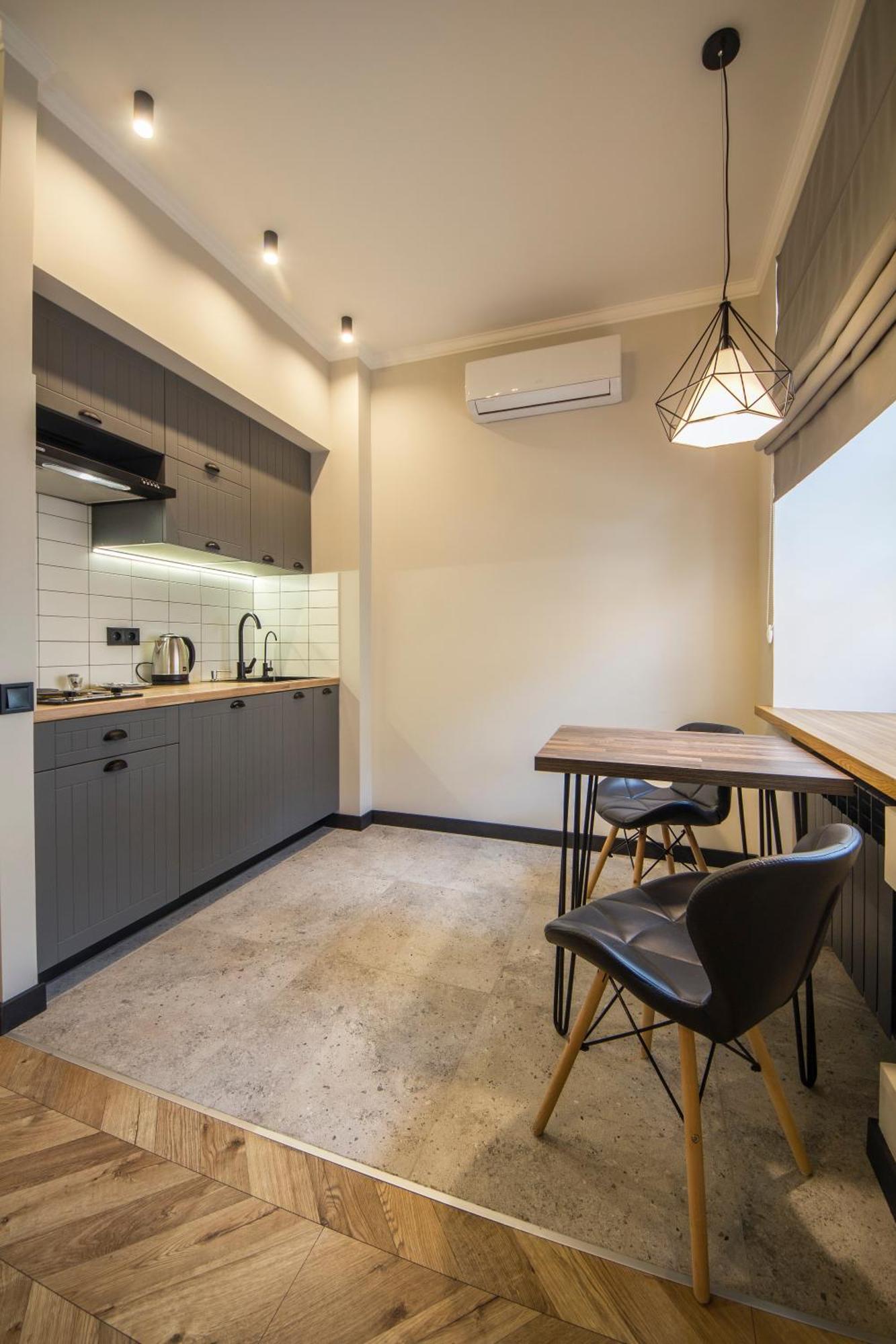 Self Check-In Apartments Kiev Ngoại thất bức ảnh