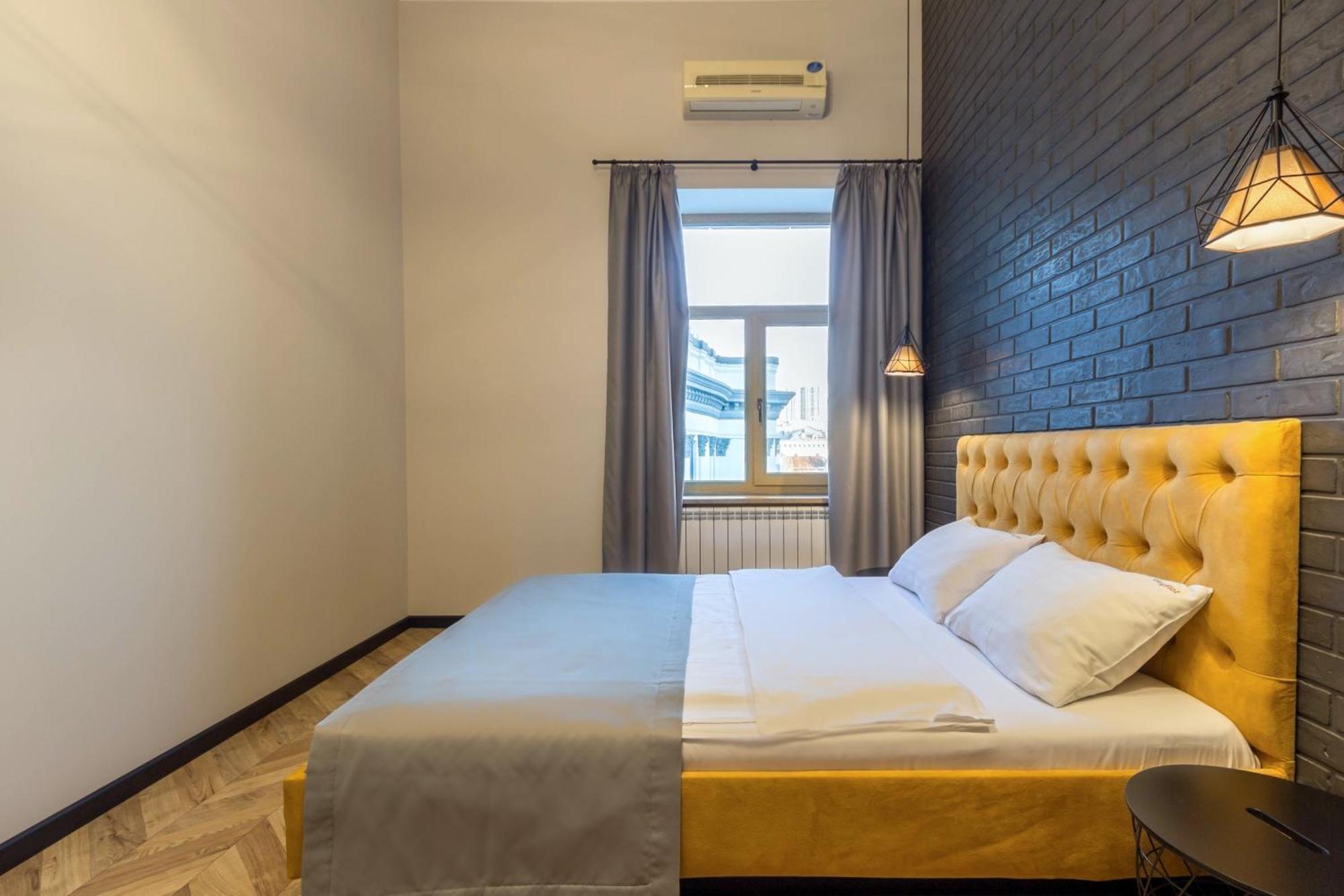 Self Check-In Apartments Kiev Ngoại thất bức ảnh